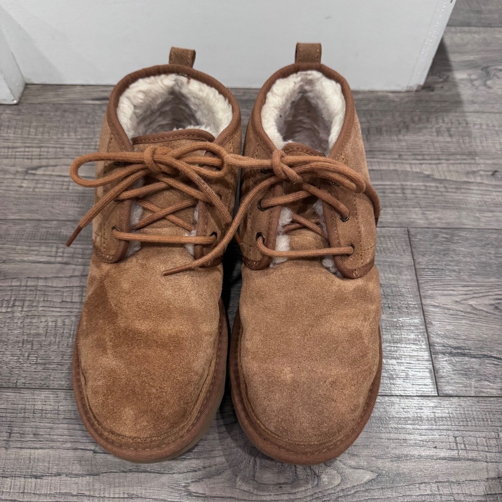 UGG Neumel Chestnut Suede Lace Up Chukka Boots 1094269 Mens 10